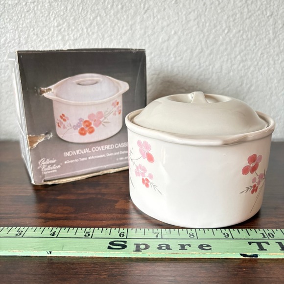 Galleria Collection Individual Covered Casserole 1985 Japan Stoneware Floral NIB - Picture 3 of 7